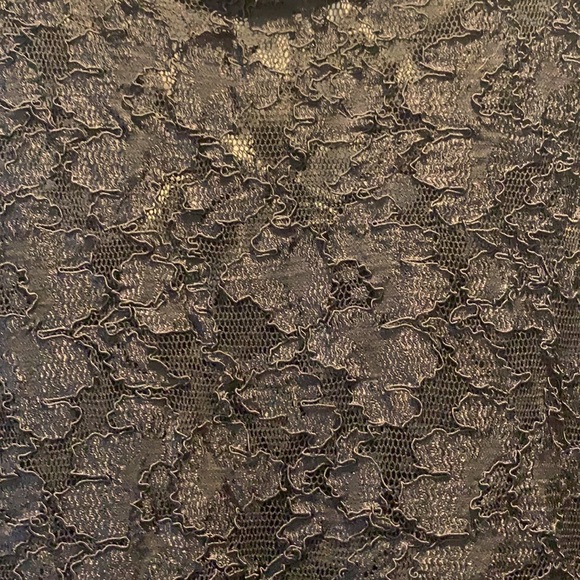 Black Lace Tank Top - Picture 3 of 3